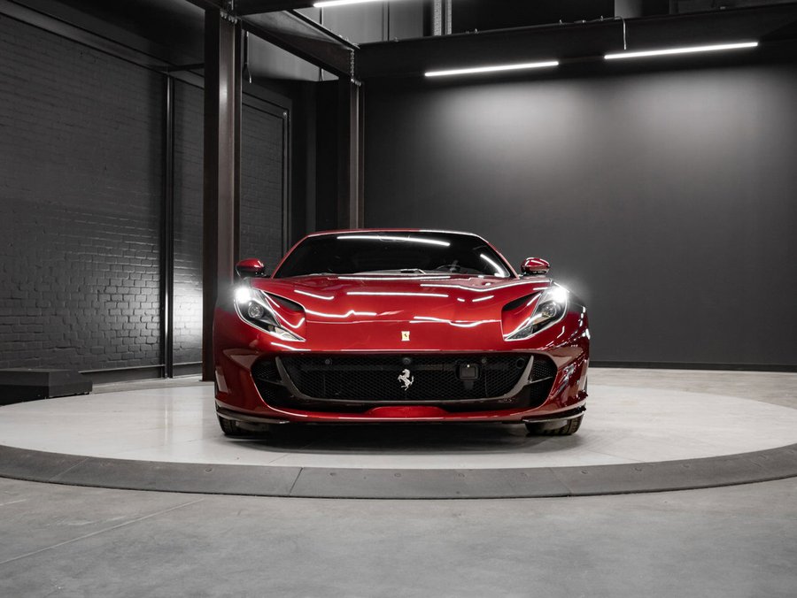 2020 Ferrari 812 Superfast 2020 Red