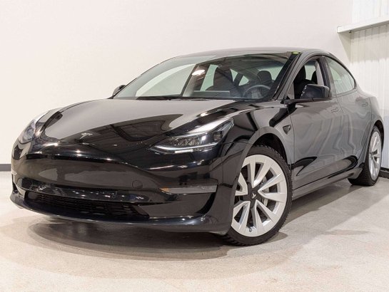 2022 Tesla Model 3 Black