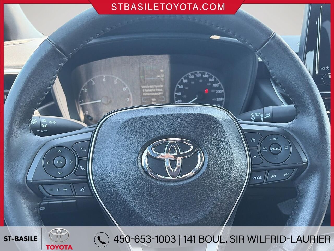 2024 Toyota COROLLA Classic Silver Metallic Saint-Basile-le-Grand - photo #15