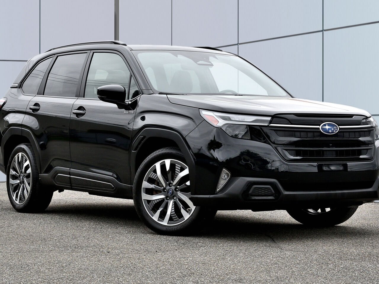 Subaru Forester Premier e_BOXER hybride 2025 Noir Saint-Hyacinthe - photo #0