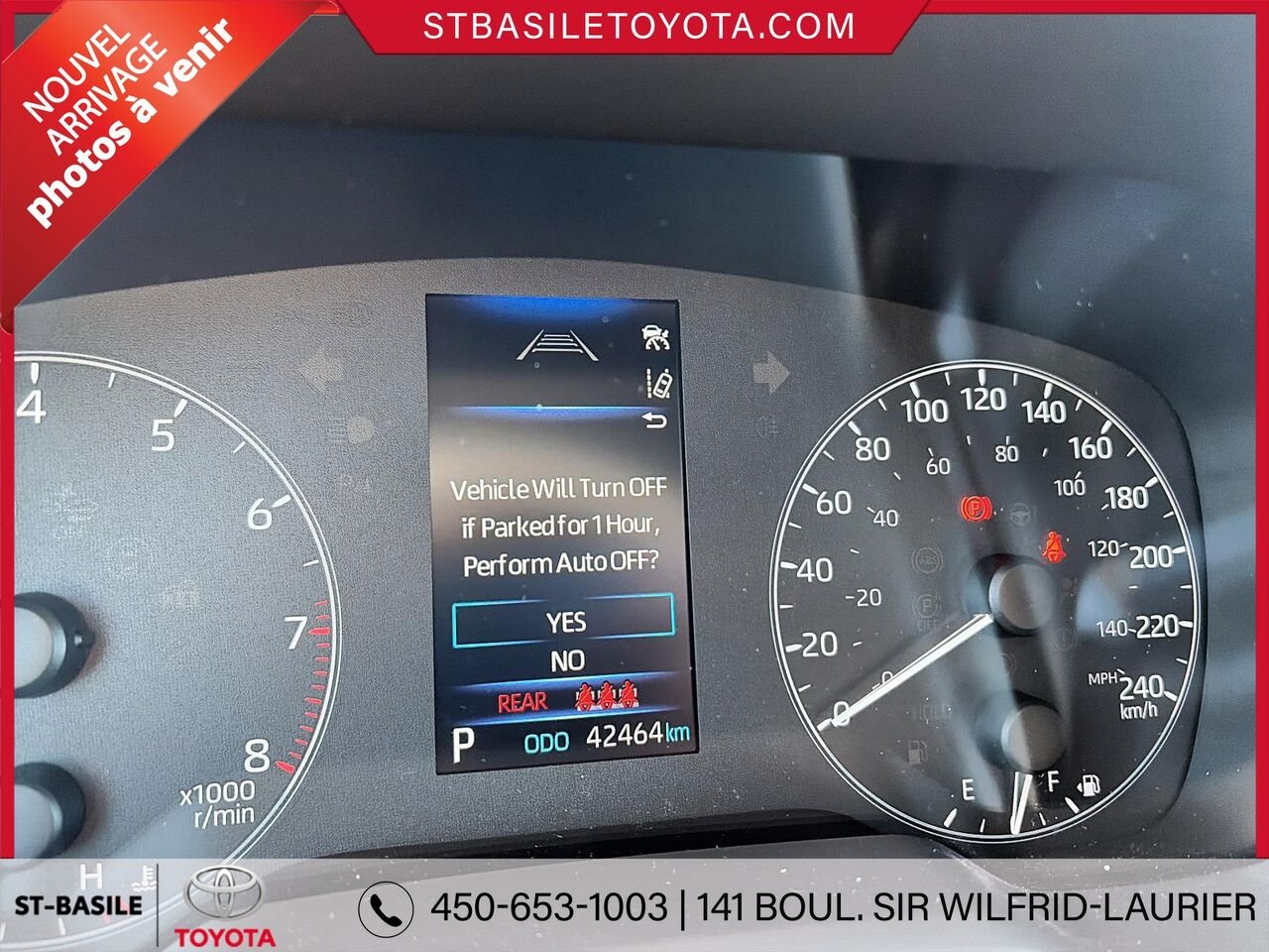 2025 TOYOTA Corolla Hatchback White Saint-Basile-le-Grand - photo #13