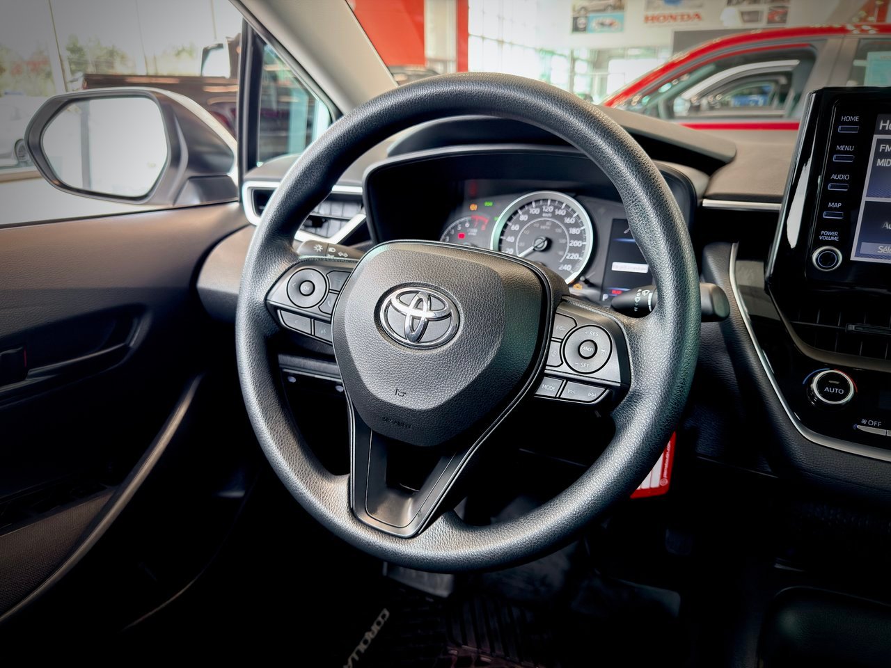 Toyota Corolla 2022 Blanc Notre-Dame-des-Prairies - photo #16