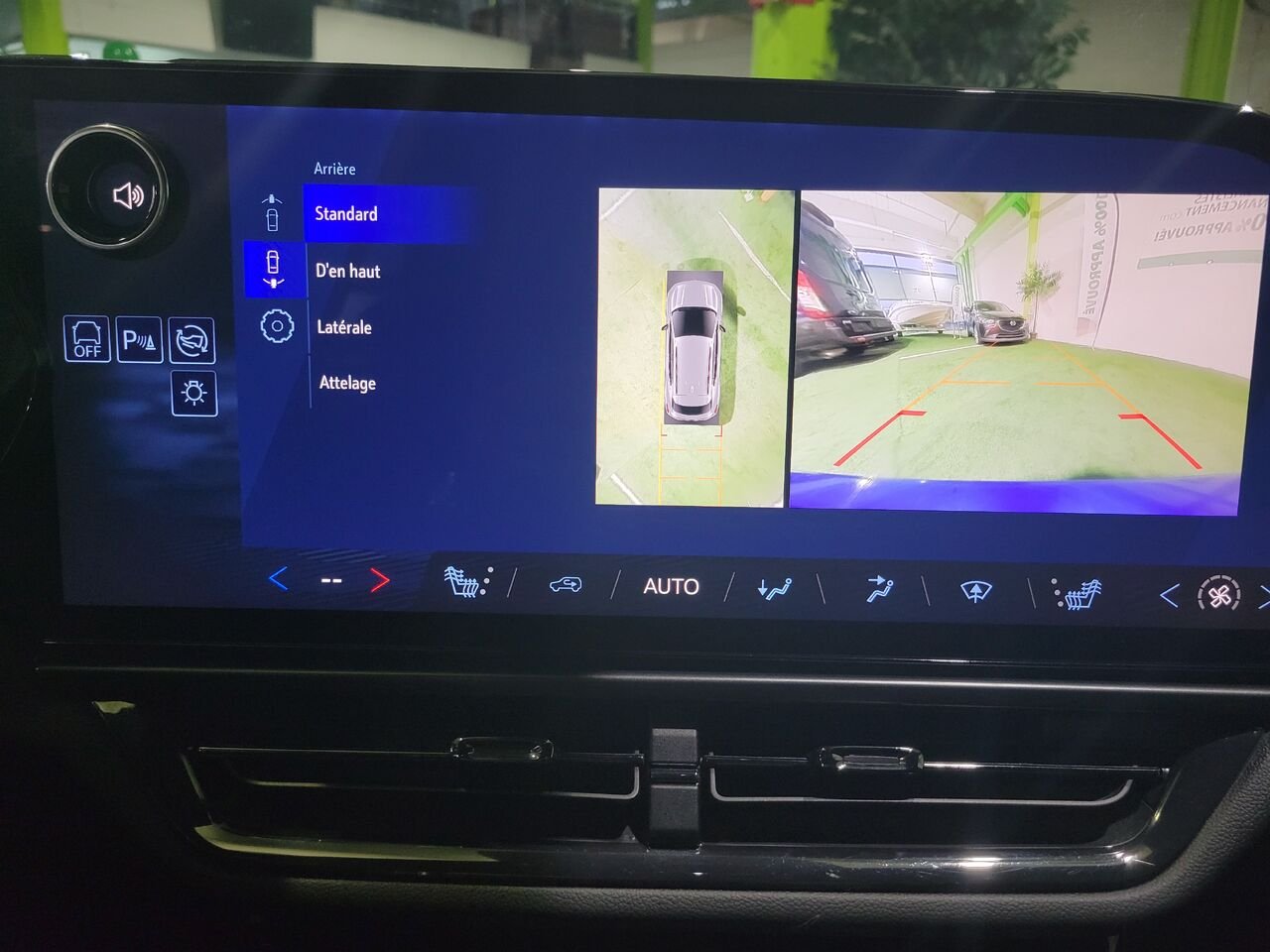 Chevrolet Equinox EV 2025 Bleu Longueuil, - photo #21