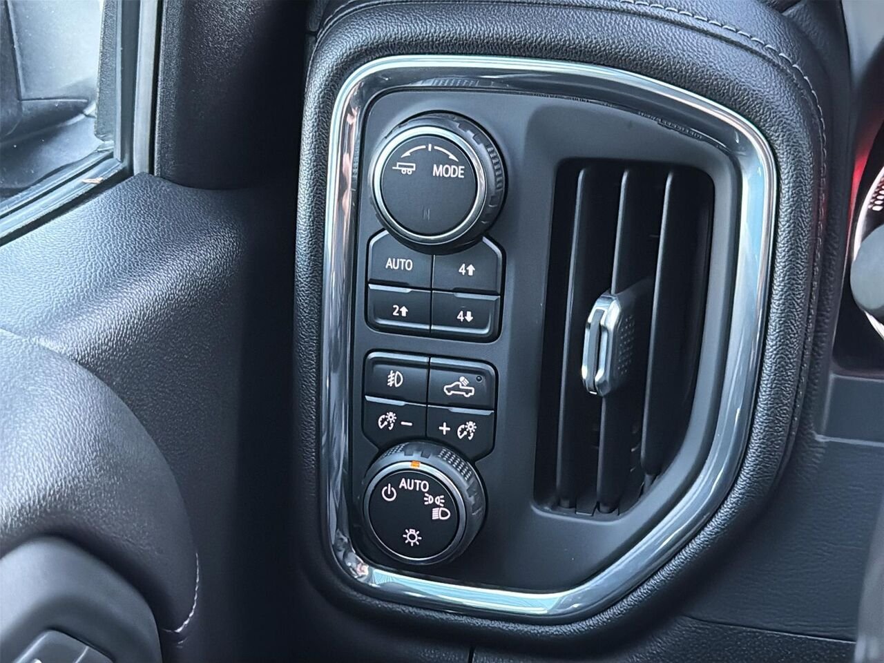 CHEVROLET SILVERADO 1500 RST 2020 Blanc Saint-Hyacinthe - photo #14