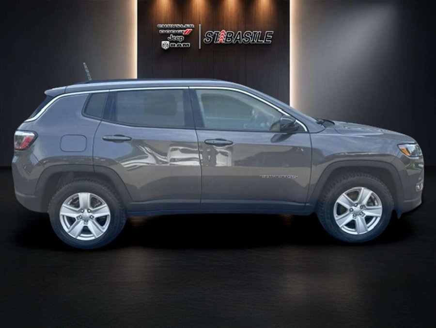 2022 Jeep Compass 2022 Grey