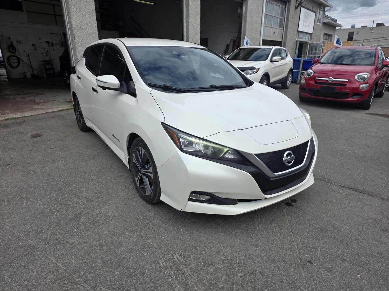 2018 Nissan LEAF White  - photo #8