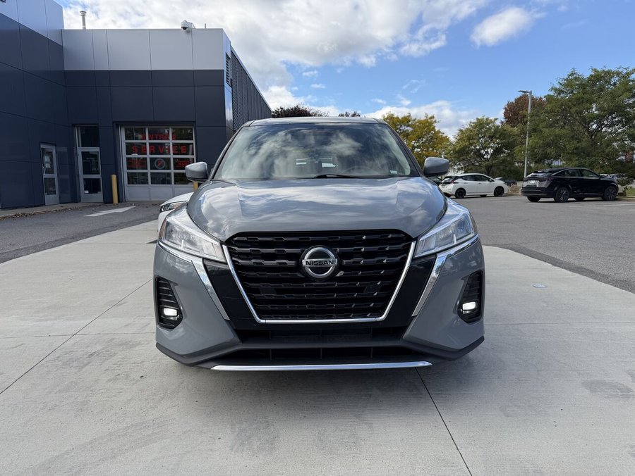2021 Nissan Kicks S TA Grey