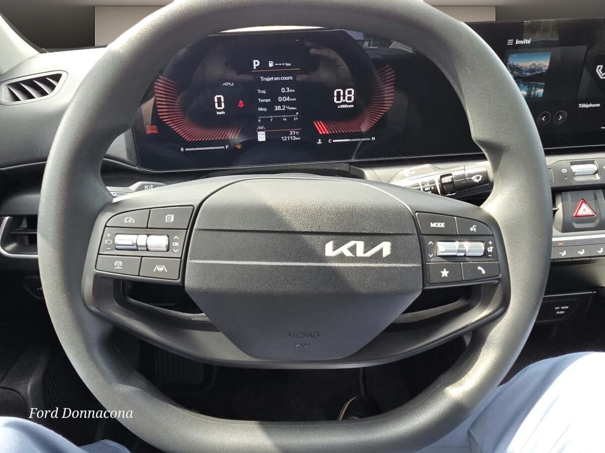 Kia K4 2025 Blanc  - photo #10