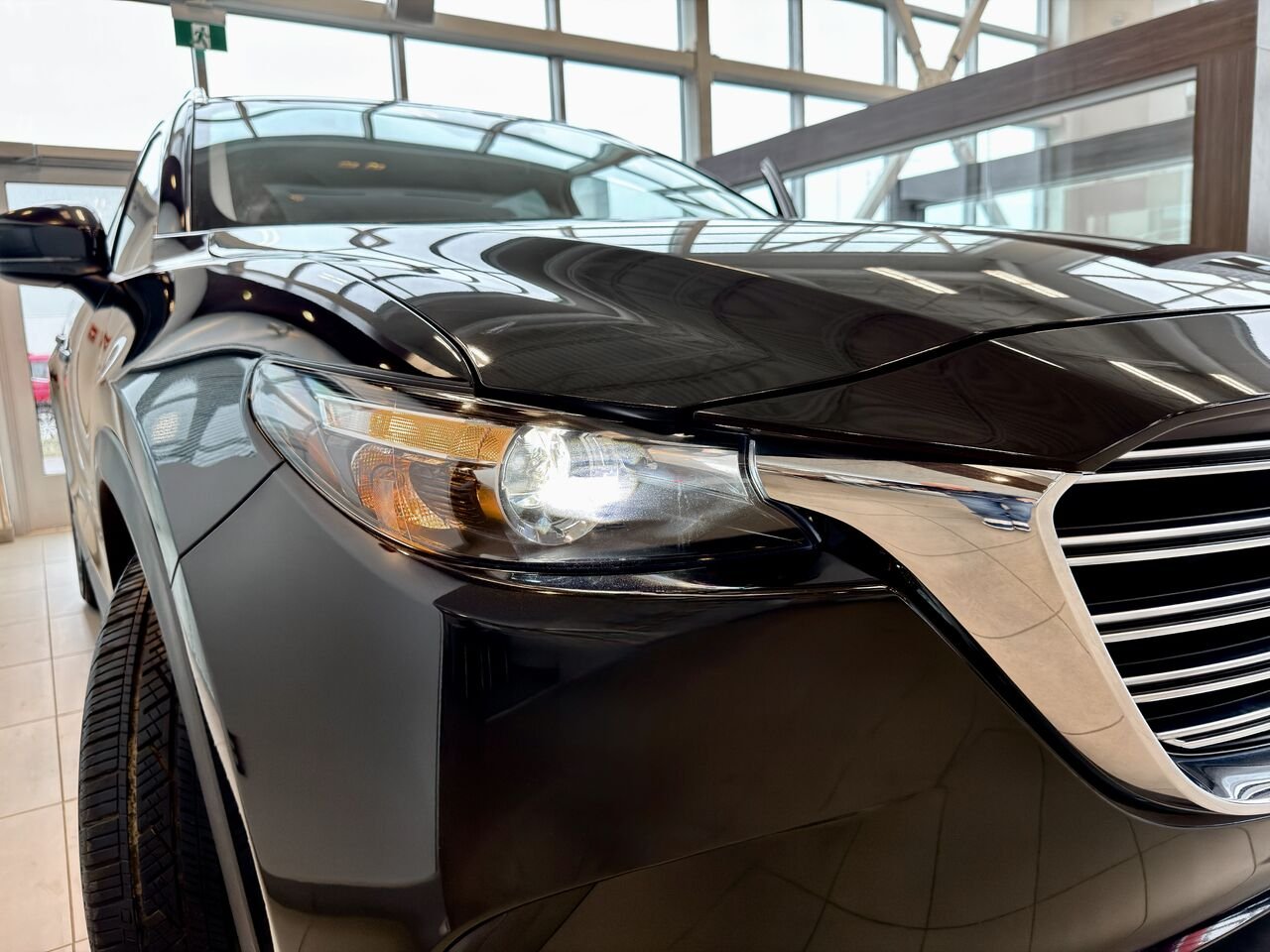 2022 Mazda CX-9 Black Notre-Dame-des-Prairies - photo #6