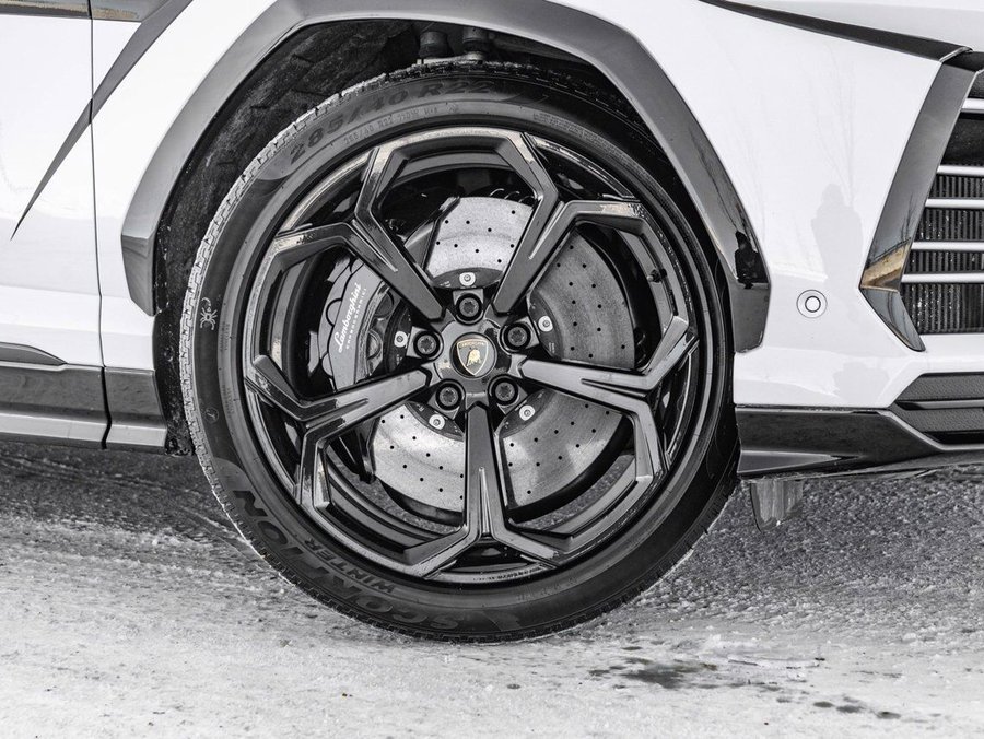 2020 Lamborghini Urus 2020 White