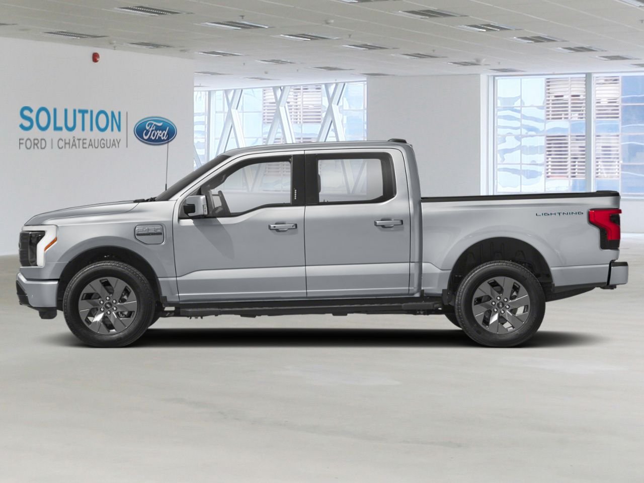 2025 Ford F-150 Lightning Iconic Silver Metallic Châteauguay - photo #2