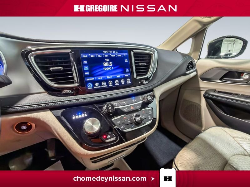 2017 Chrysler Pacifica Black Laval - photo #19