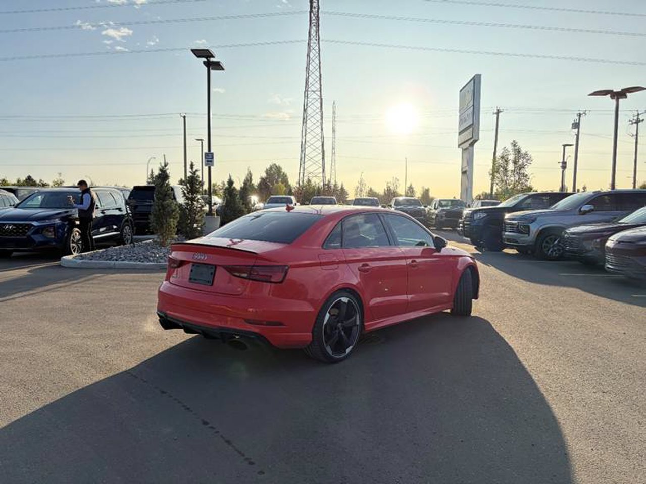 2018 Audi RS 3 Sedan 2.5 TFSI quattro S tronic Catalunya Red Metallic Sherwood Park - photo #4