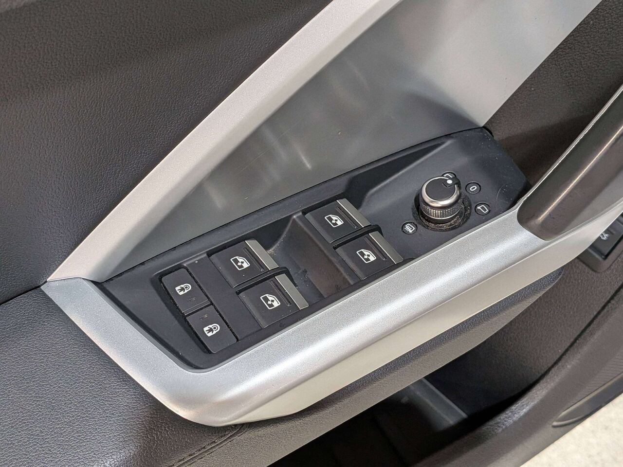 2019 Audi Q3 2.0 TFSI quattro Progressiv Tiptronic White Val-David - photo #32