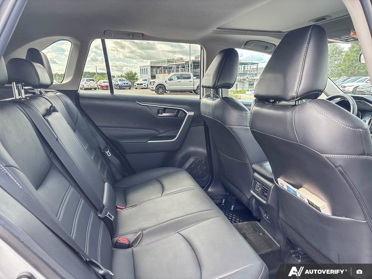 2021 Toyota RAV4 2T3R1RFV6MC161516 Mirabel - photo #25