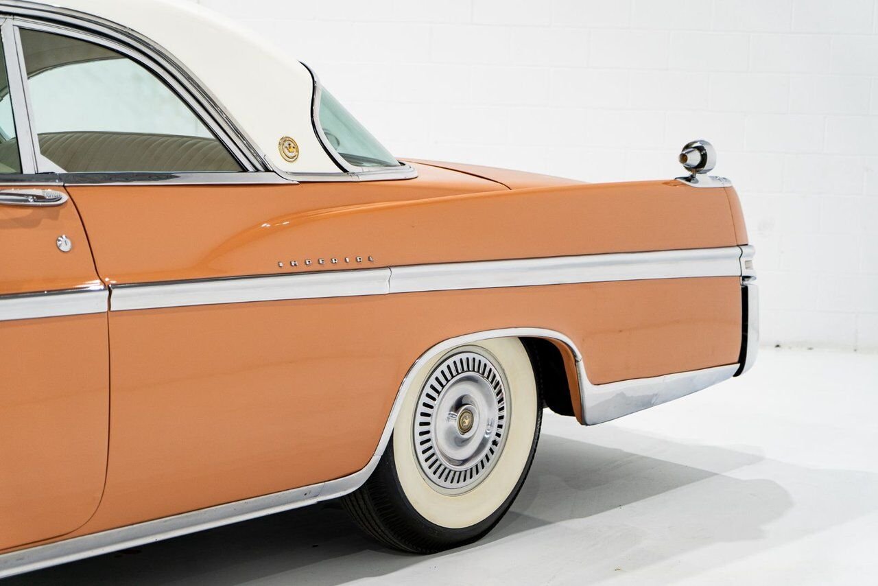 Chrysler IMPERIAL *PRIX EN USD* 354cu.in. FirePower V8 1 of 2098 built 1956 Orange Montréal - photo #35