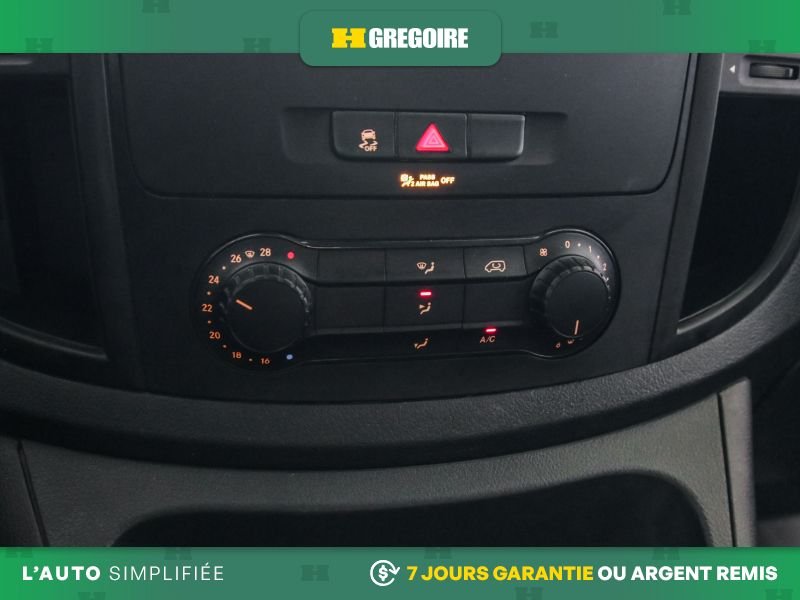 Mercedes Benz Metris 2023 Blanc Blainville - photo #17