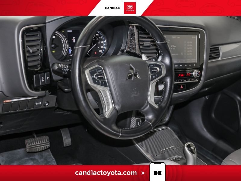 2020 Mitsubishi Outlander Plug-In Hybrid Black Blainville - photo #11