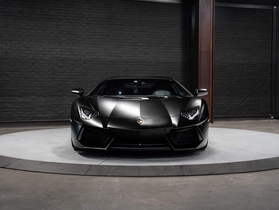 2017 Lamborghini Aventador 2017