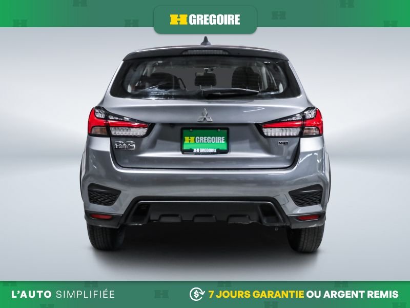 2025 Mitsubishi RVR Silver Saint-Eustache - photo #7