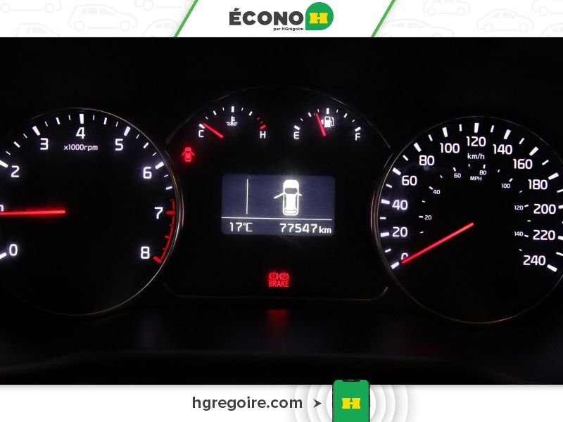 2015 Kia Rondo Grey Saint-Eustache - photo #11