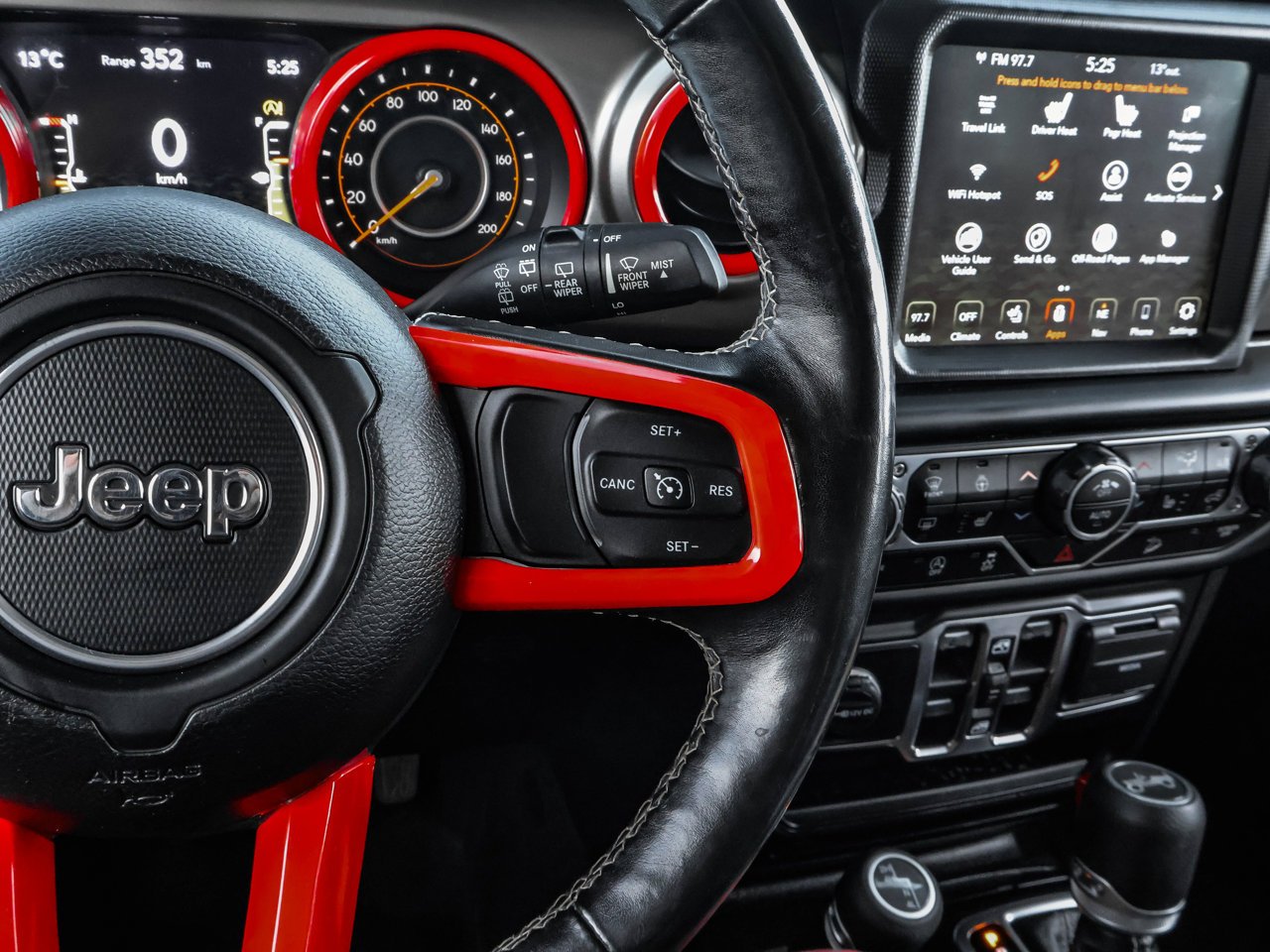 2020 Jeep Wrangler Unlimited Sahara 4x4 Black Sherwood Park - photo #22