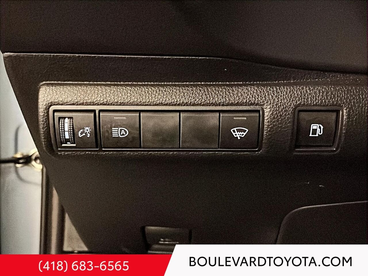 2025 Toyota Corolla 99855B-62 | LE, HYBRIDE Celestite Québec - photo #10
