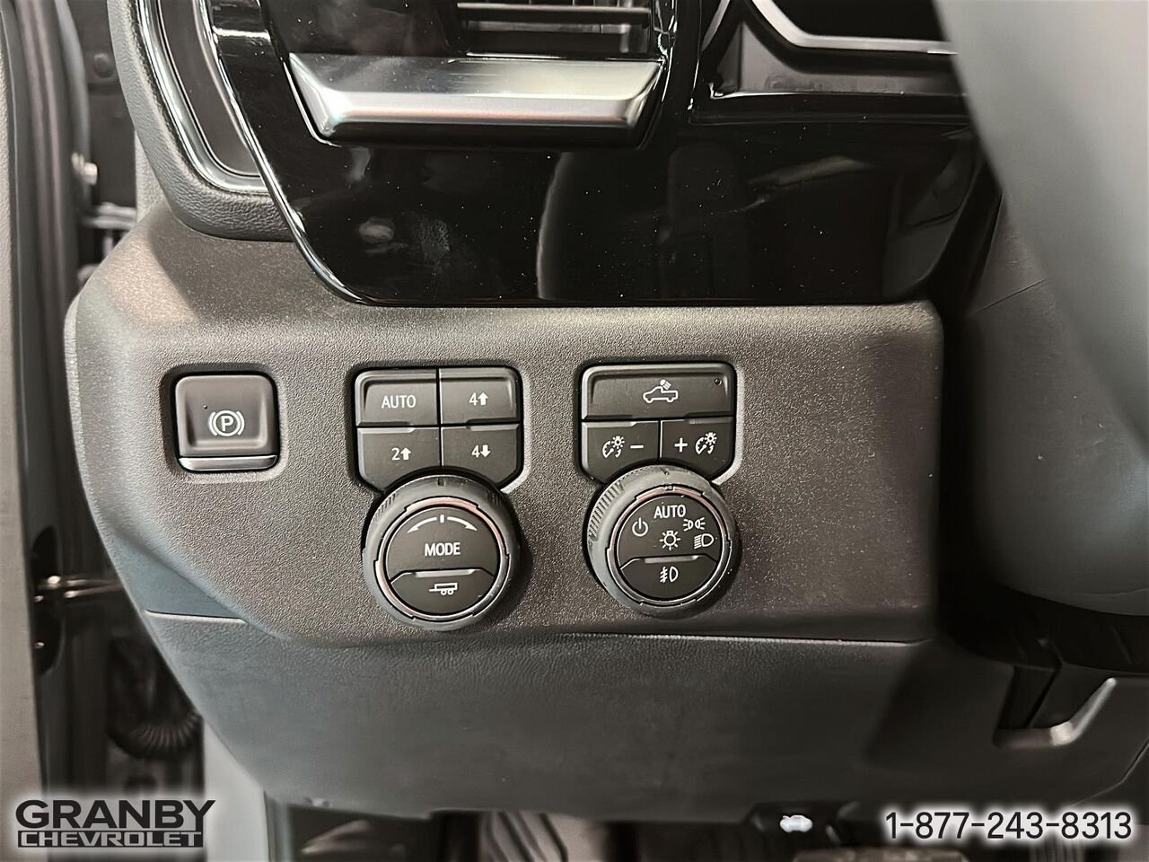 2026 CHEVROLET Silverado 1500 K1500 SILVERADO CREW CAB LT TRAIL BOSS STD/BOX (2LT) | 26-1089 STERLING GREY METALLIC Granby - photo #20
