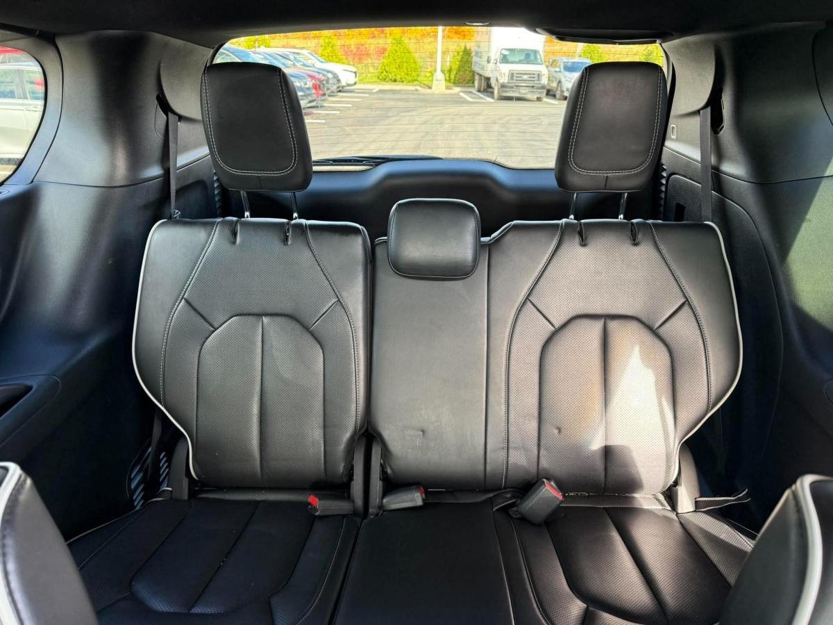2025 Chrysler Pacifica Blue  - photo #15