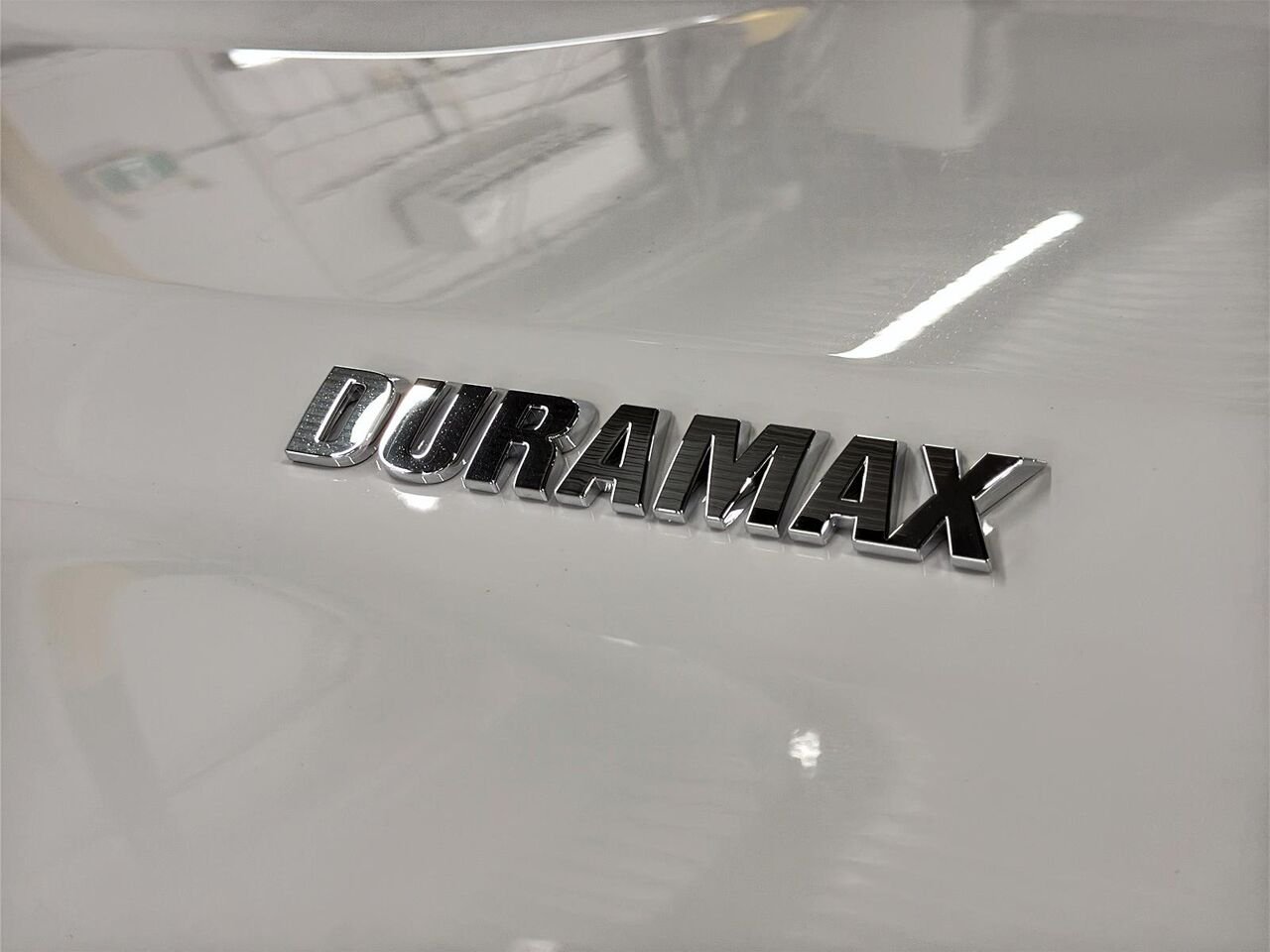 CHEVROLET Silverado 1500 RST 2026 BLANC SOMMET Saint-Hyacinthe - photo #5