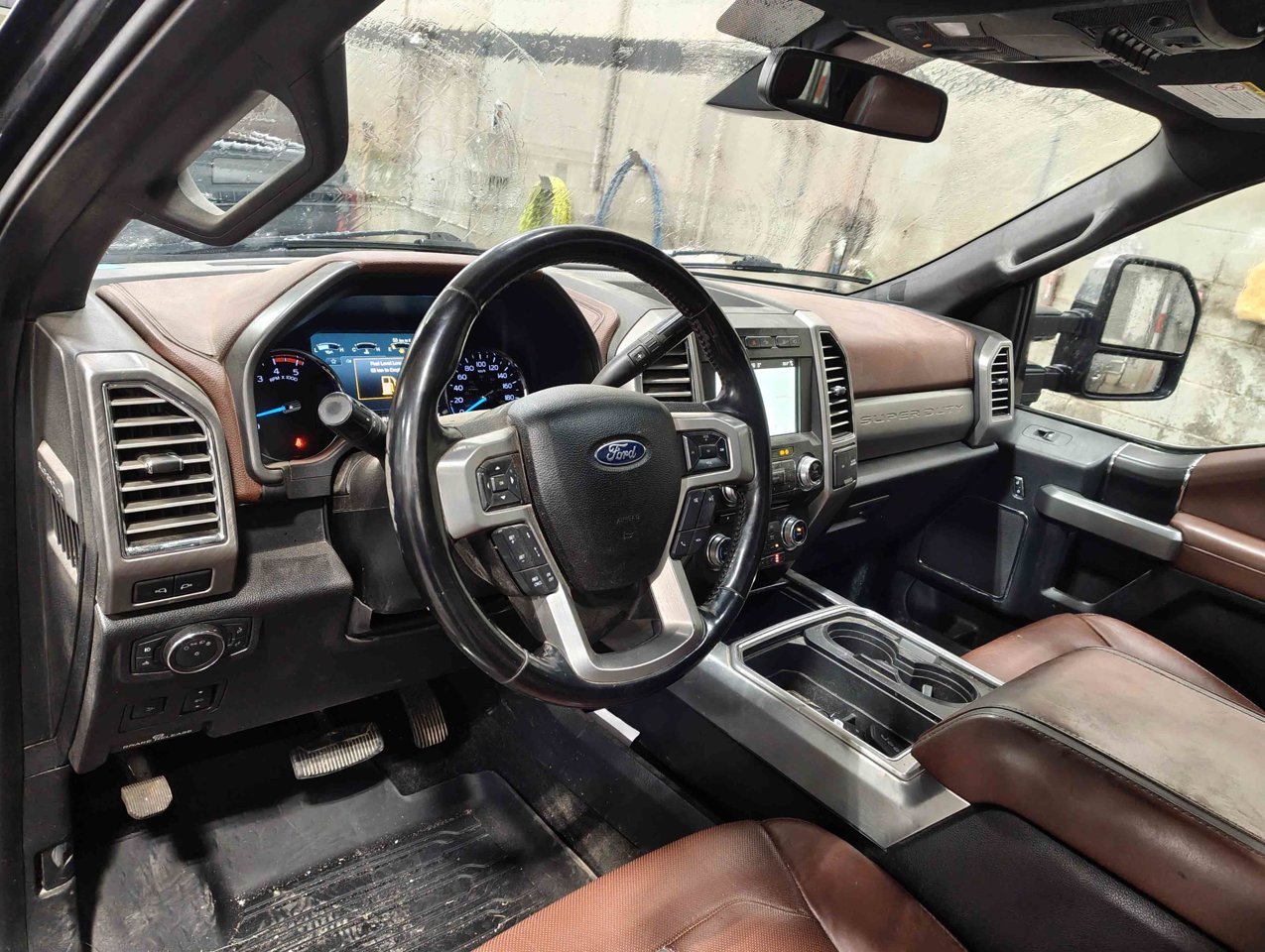 2018 Ford Super Duty F-350 Platinum 4WD Crew Cab 6.75' Box Black Sherwood Park - photo #6