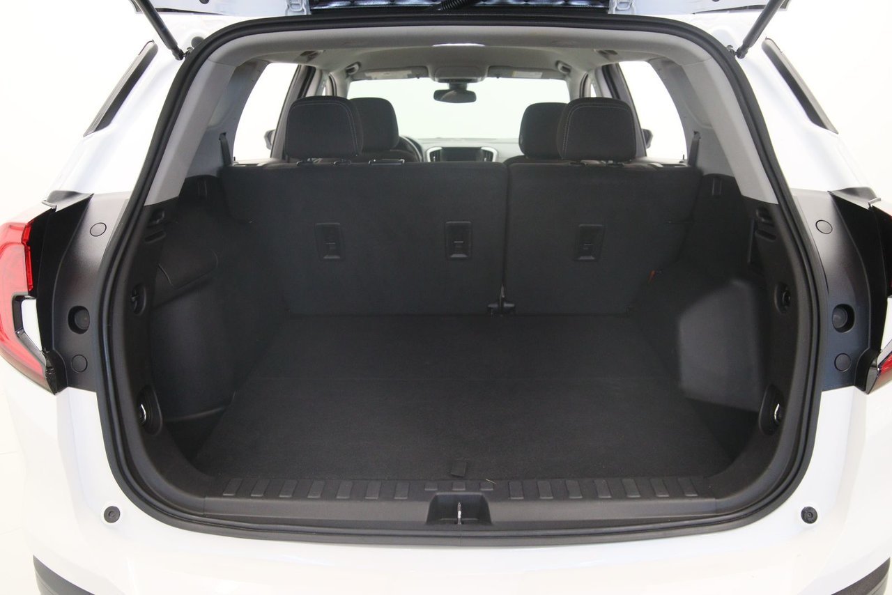 GMC Terrain SLE 2024 Blanc Baie-Comeau - photo #17