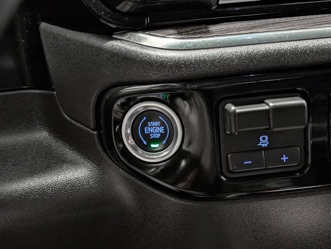 2024 Chevrolet Silverado 1500 LT Trail Boss Saint-Eustache - photo #16