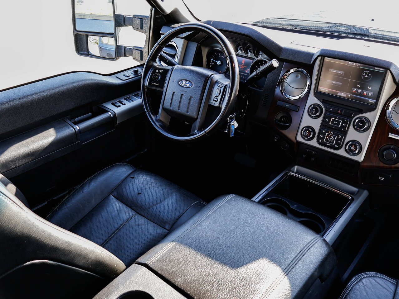 2016 Ford Super Duty F-350 DRW 2WD Crew Cab 172 Lariat Blue Sherwood Park - photo #26