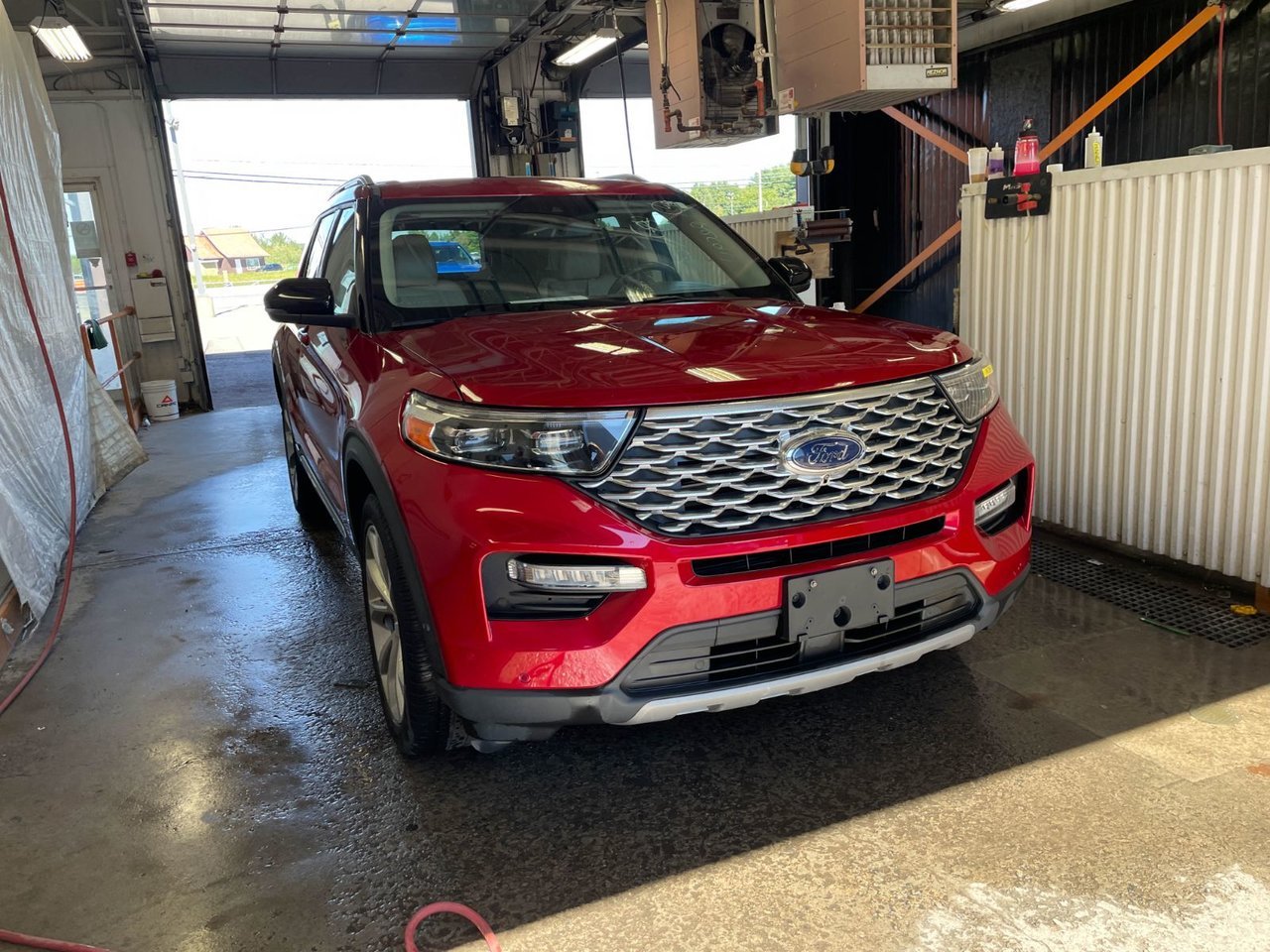 Ford Explorer PLATINUM AWD *TOIT NAV CUIR SIÈGES VENT CAM360 B&O 2021 Rouge Saint-Jérôme - photo #11