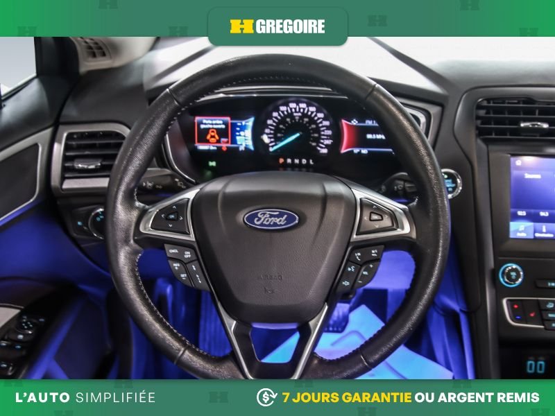Ford Fusion 2020 Blanc Laval - photo #24