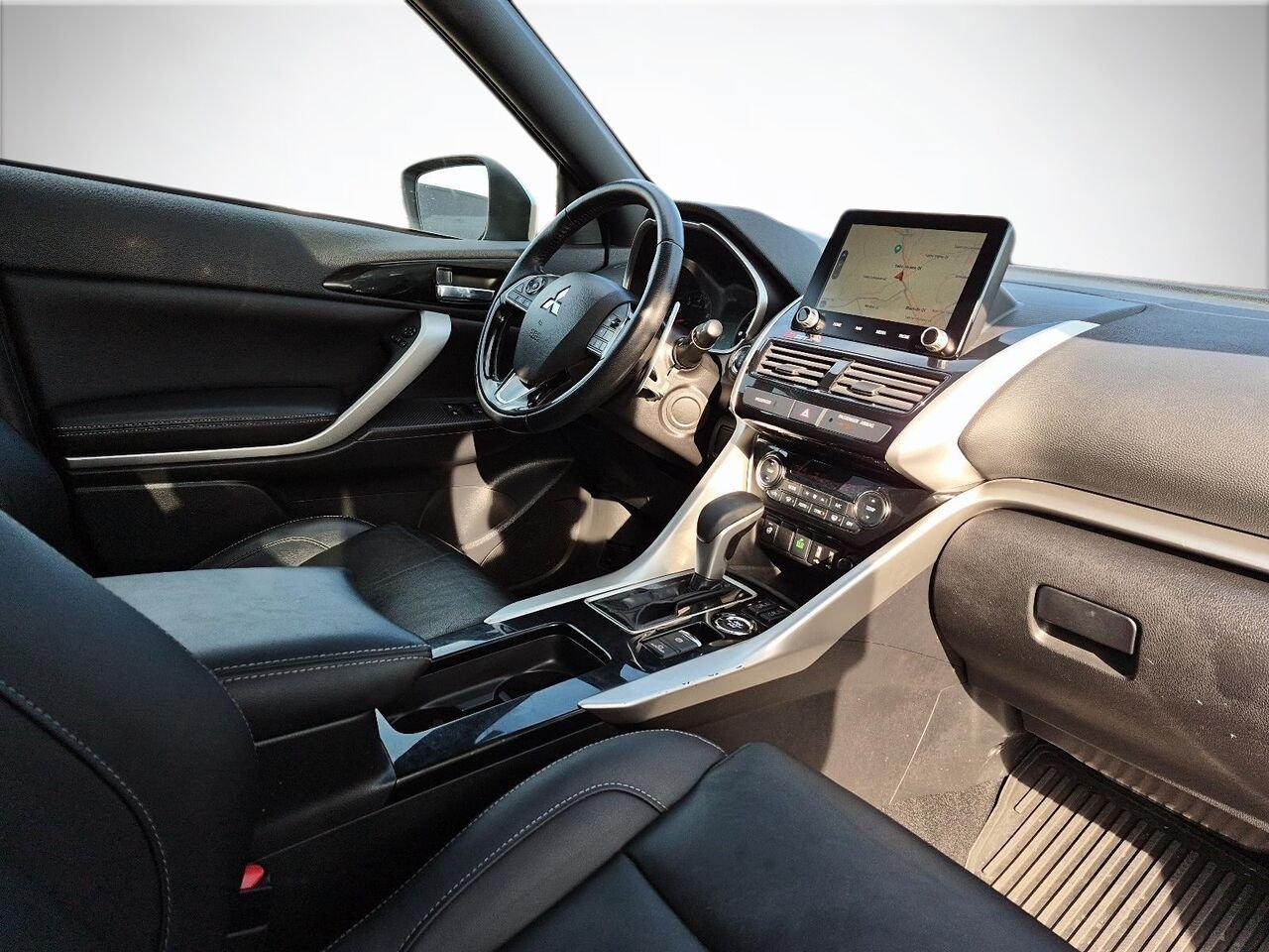 2022 Mitsubishi Eclipse Cross Silver Saint-Jérôme - photo #8