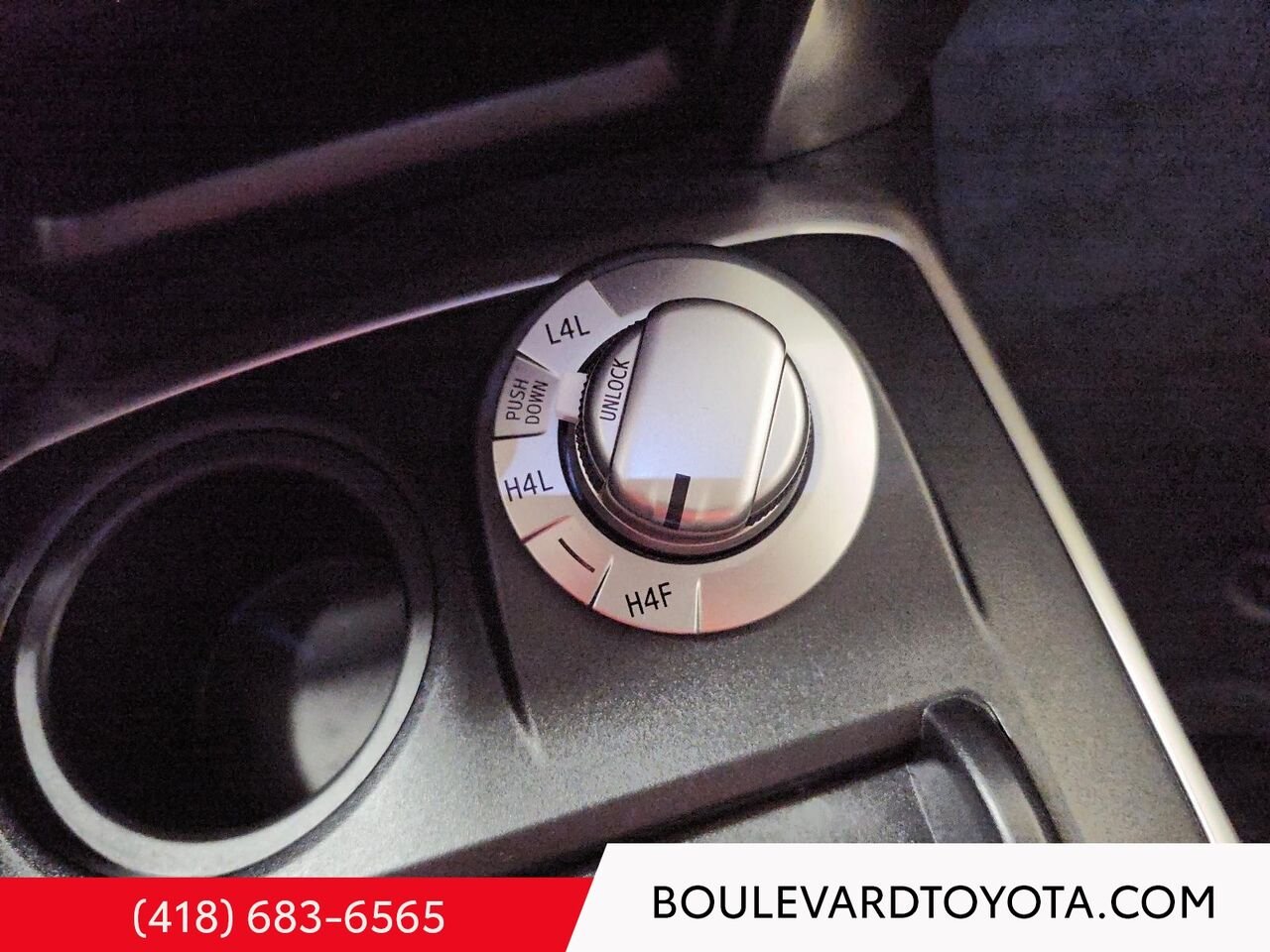 2017 Toyota 4Runner 100424A-19 | LIMITED, 5 PLACES Grey Québec - photo #18