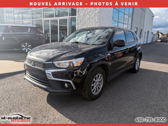 Mitsubishi RVR SE 2.0L 4 portes 2RM CVT-SIÈGES CHAUFFANTS-CAMERA DE RECUL-BLUETOOTH 2017 Noir
