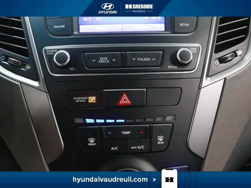 Hyundai Santa Fe 2018 Blanc Laval - photo #27