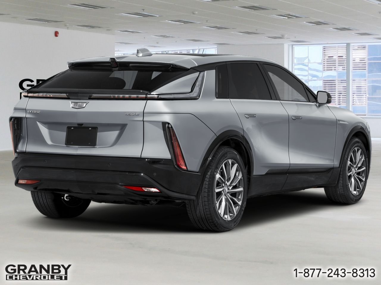 CADILLAC LYRIQ LYRIQ ELECTRIC PREMIUM SPORT AWD (1SJ) | 27-0323 2027 Argent silver métallisé Granby - photo #1