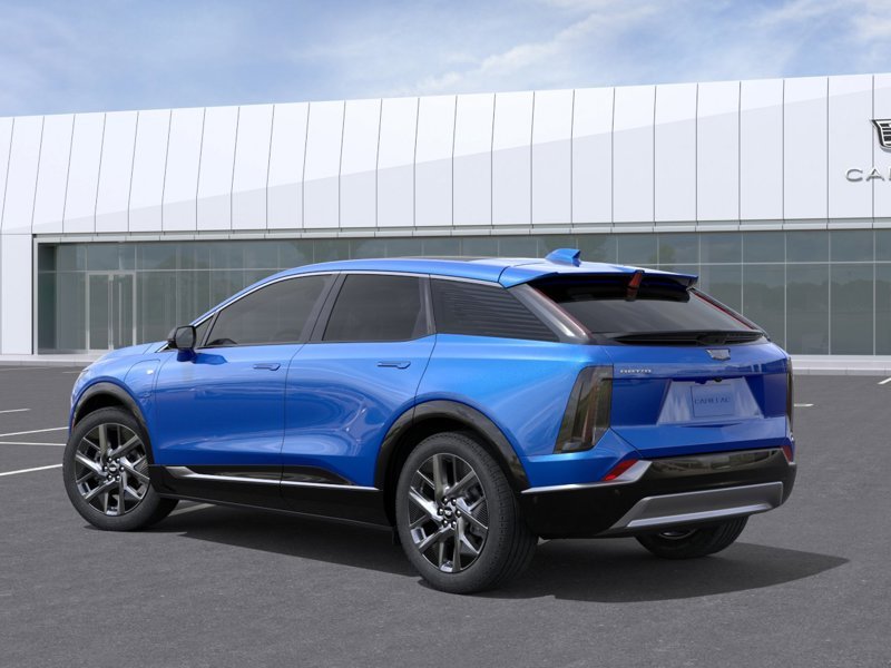 CADILLAC OPTIQ Luxe 4 portes 2027 Bleu Sherbrooke - photo #2