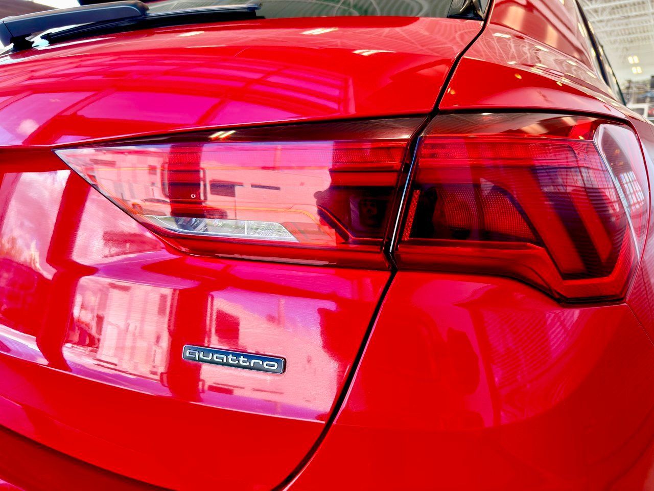 Audi Q3 2019 Rouge Notre-Dame-des-Prairies - photo #11