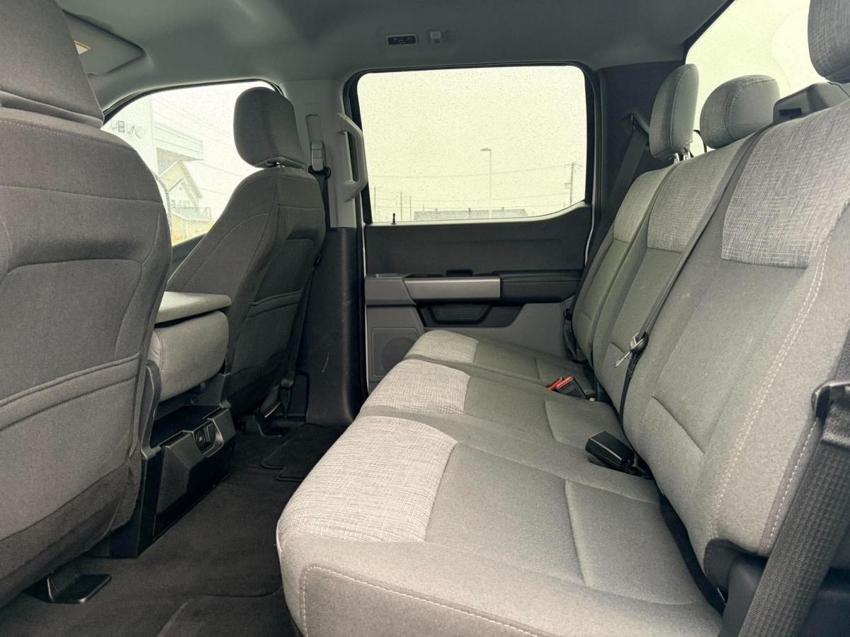 2026 Ford Super Duty F-250 SRW White  - photo #9
