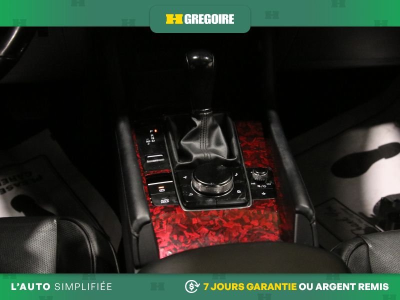 2022 Mazda 3 Beige Blainville - photo #25