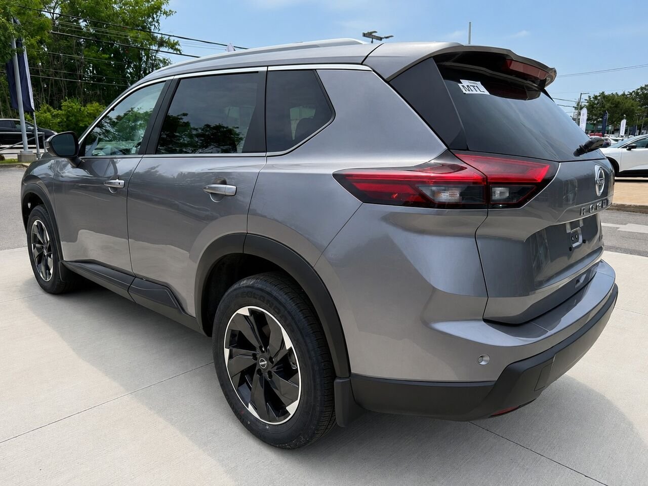 2026 NISSAN Rogue ROGUE SV TOIT OUVRANT Gun Metallic Châteauguay - photo #3
