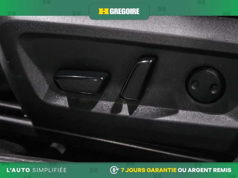 Nissan Rogue 2023 Blanc Blainville - photo #17