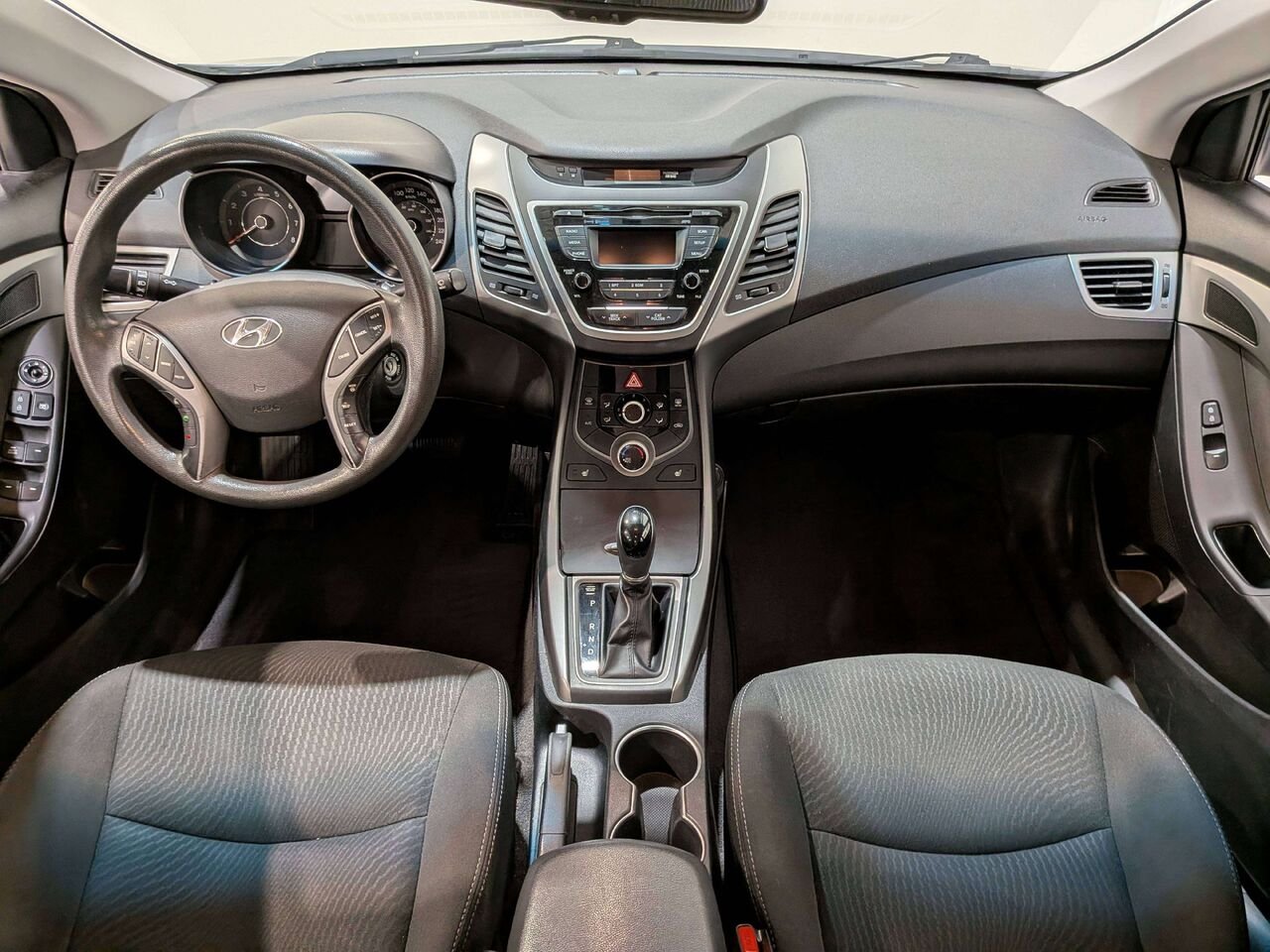 Hyundai Elantra 2015 Argent Val-David - photo #13