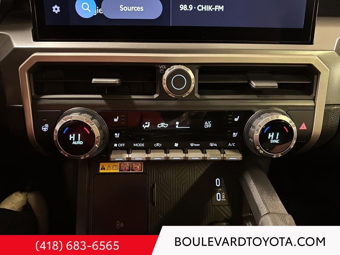 Toyota Tacoma 99312A-15 | TRD Offroad Hybrid 2024 Blanc Québec - photo #25