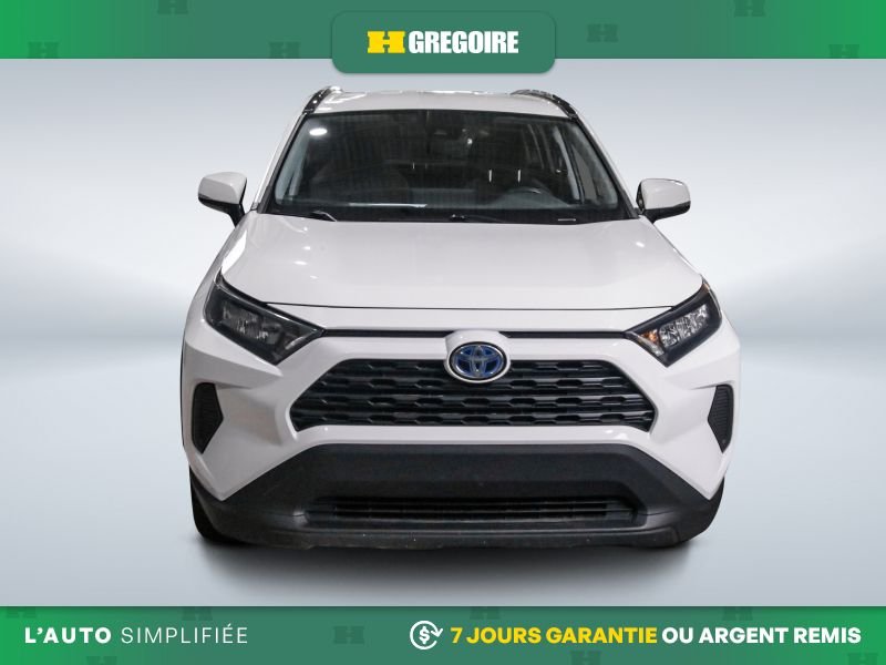 2022 Toyota Rav 4 White Laval - photo #1